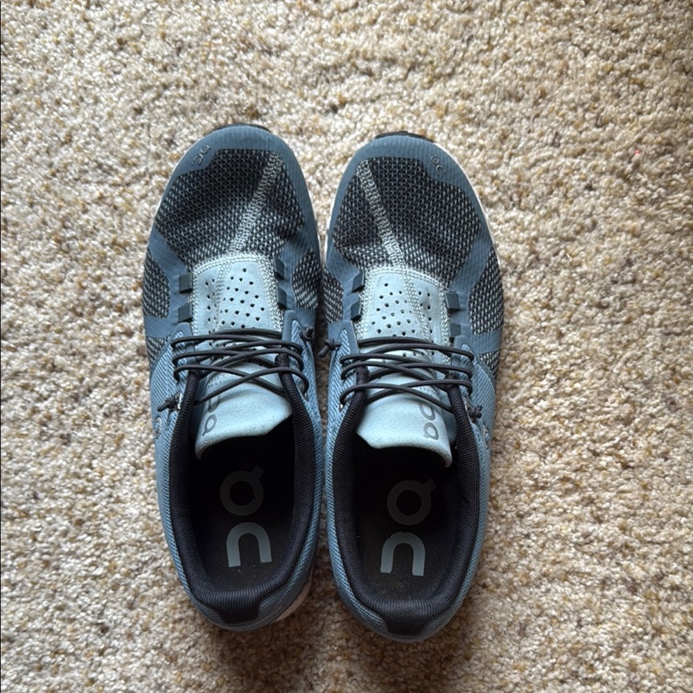 On Running Women’s Blue Athletic Shoes